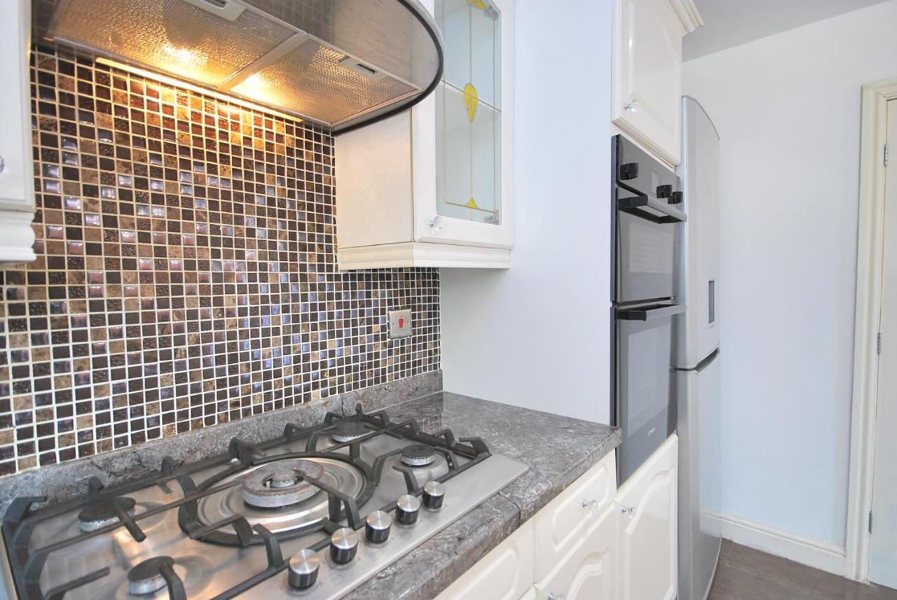Lostock Entire And Exclusive Four Bed Detached Villa מראה חיצוני תמונה