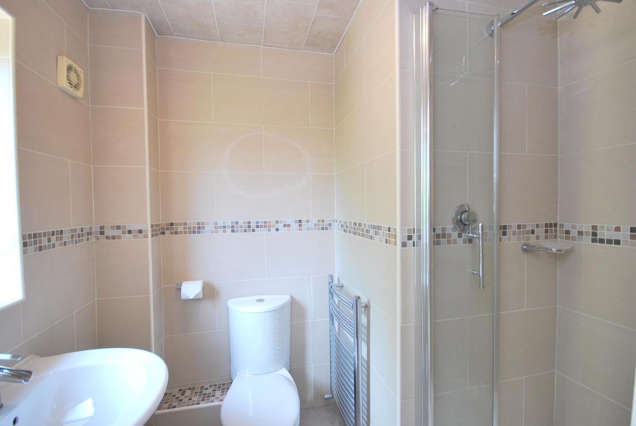 Lostock Entire And Exclusive Four Bed Detached Villa מראה חיצוני תמונה